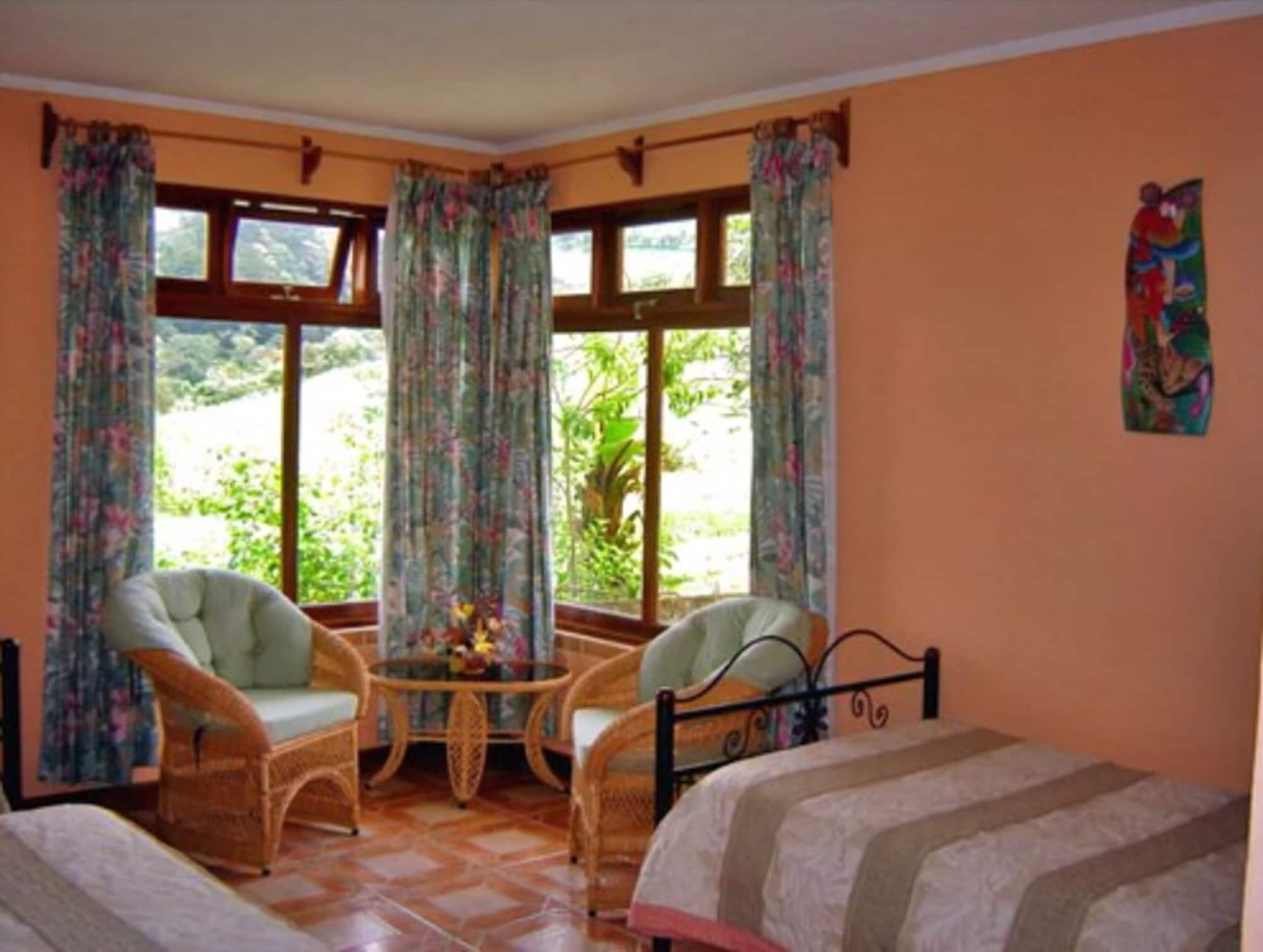 Guayabo Lodge Santa Cruz  Ngoại thất bức ảnh
