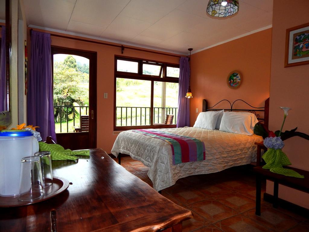 Guayabo Lodge Santa Cruz  Ngoại thất bức ảnh