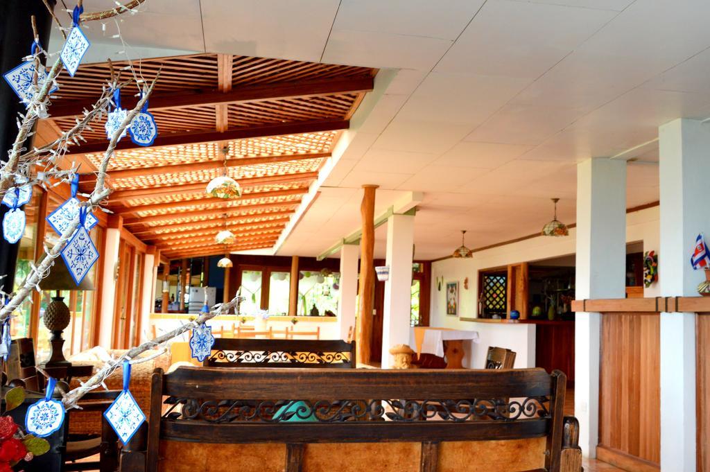 Guayabo Lodge Santa Cruz  Ngoại thất bức ảnh